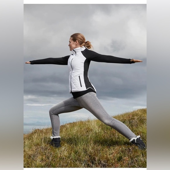 ATHLETA Sculptek Skinny Grey Wash Jeans, 6 Stretch Grey Jeans - Picture 14 of 16